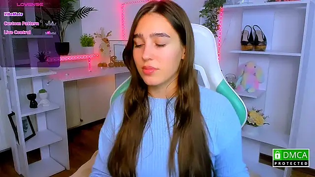 Snapshot of _Eliizabeth_ chatting on November 28, 2025, 9:26 pm Eliizabeth online show from November 28, 2025, 9:26 pm