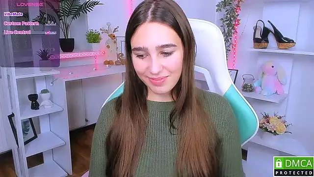 Snapshot of _Eliizabeth_ chatting on November 8, 2025, 10:46 pm Eliizabeth online show from November 8, 2025, 10:46 pm