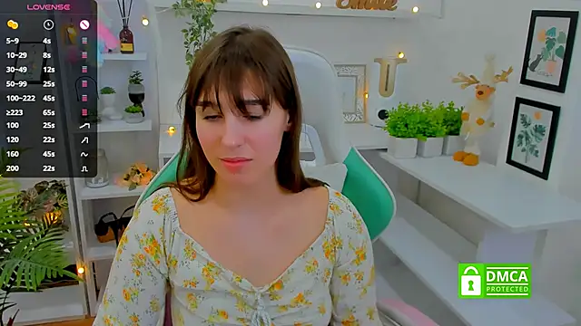 Snapshot of _Eliizabeth_ chatting on March 15, 2025, 3:18 am Eliizabeth online show from March 15, 2025, 3:18 am