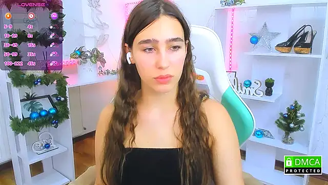  Eliizabeth  online show from December 22, 2025, 10:21 pm