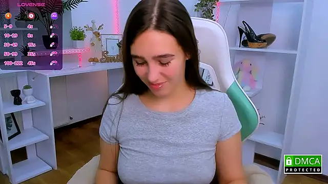 Snapshot of _Eliizabeth_ chatting on November 24, 2025, 10:10 pm Eliizabeth online show from November 24, 2025, 10:10 pm