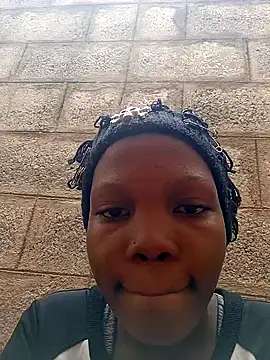 Snapshot of sweet_zara01 chatting on April 1, 2026, 8:26 am sweet zara01 online show from April 1, 2026, 8:26 am