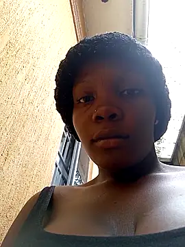 Snapshot of sweet_zara01 chatting on April 23, 2026, 10:55 am sweet zara01 online show from April 23, 2026, 10:55 am