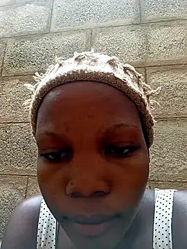 Snapshot of sweet_zara01 chatting on April 9, 2026, 8:09 am sweet zara01 online show from April 9, 2026, 8:09 am