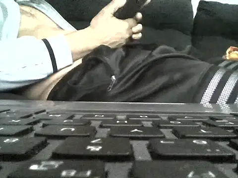 Snapshot of KingZilla2023 chatting on December 4, 2025, 11:48 pm KingZilla2023 online show from December 4, 2025, 11:48 pm