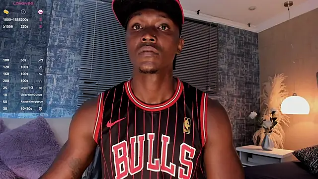 Snapshot of DannSmmith chatting on September 14, 2025, 2:56 am DannSmmith online show from September 14, 2025, 2:56 am