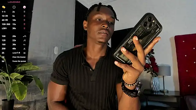 DannSmmith online show from March 4, 2026, 3:47 am