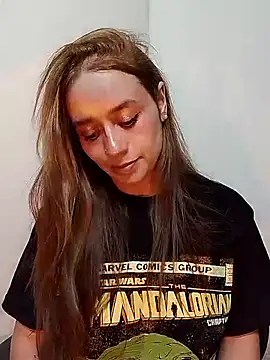 Natalia Suarez online show from March 27, 2026, 2:53 am