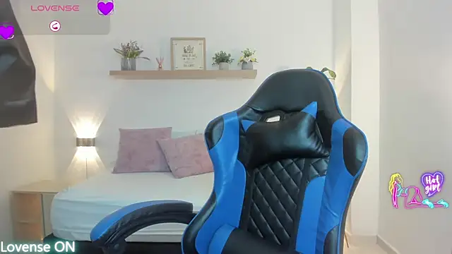 nataly rodri online show from April 22, 2026, 1:56 am