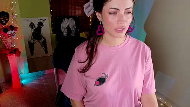 Snapshot of Emma__Blanco chatting on October 21, 2025, 3:44 pm Emma  Blanco online show from October 21, 2025, 3:44 pm