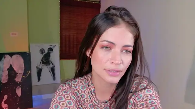 Emma  Blanco online show from April 15, 2026, 2:43 pm