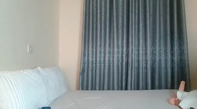 Snapshot of Elegant_Ebony chatting on December 28, 2024, 8:58 am Elegant Ebony online show from December 28, 2024, 8:58 am