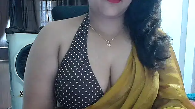 Snapshot of Maria_55 chatting on May 13, 2026, 6:42 am Maria 55 online show from May 13, 2026, 6:42 am