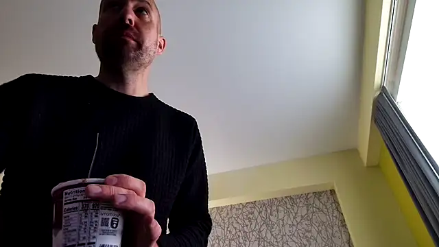 BDDuncanAbaddon online show from December 16, 2025, 9:52 pm