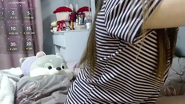 Viktoriiya bald online show from November 10, 2025, 1:43 am