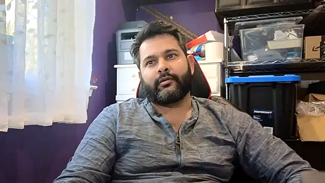 Sakhtlaundaz online show from November 2, 2025, 7:30 pm