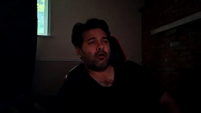 Snapshot of Sakhtlaundaz chatting on July 19, 2026, 1:19 pm Sakhtlaundaz online show from July 19, 2026, 1:19 pm