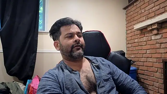 Snapshot of Sakhtlaundaz chatting on July 30, 2026, 12:04 pm Sakhtlaundaz online show from July 30, 2026, 12:04 pm