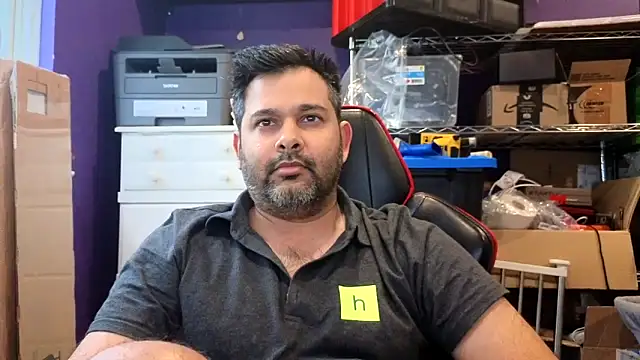 Snapshot of Sakhtlaundaz chatting on May 5, 2026, 1:36 pm Sakhtlaundaz online show from May 5, 2026, 1:36 pm