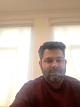 Snapshot of Sakhtlaundaz chatting on May 7, 2026, 7:50 pm Sakhtlaundaz online show from May 7, 2026, 7:50 pm