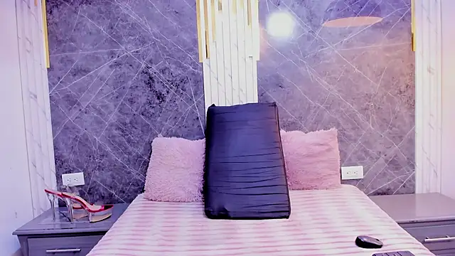 Snapshot of AndreaFletcher chatting on September 15, 2025, 7:25 pm AndreaFletcher online show from September 15, 2025, 7:25 pm