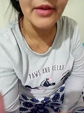 lolo890 online show from November 19, 2025, 8:09 pm