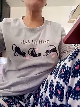 lolo890 online show from October 28, 2025, 11:53 am