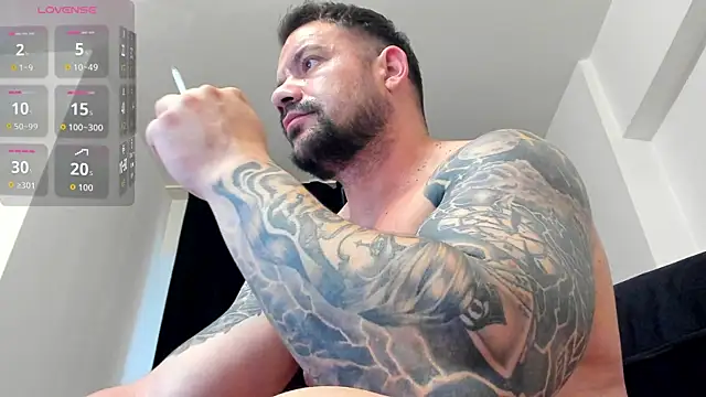 musclemonster31 online show from July 1, 2026, 4:24 am