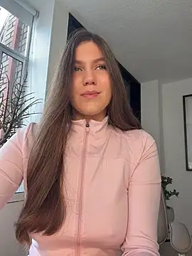 Snapshot of AmelieLaurent_ chatting on July 27, 2026, 12:56 pm AmelieLaurent online show from July 27, 2026, 12:56 pm