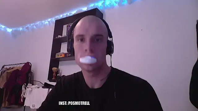 Snapshot of ETHAN_MOORE chatting on February 20, 2026, 9:00 am ETHAN MOORE online show from February 20, 2026, 9:00 am