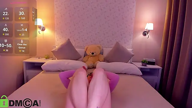 Lexi Split online show from May 18, 2026, 2:23 am