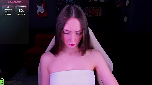 Lexi Split online show from April 3, 2026, 1:23 am