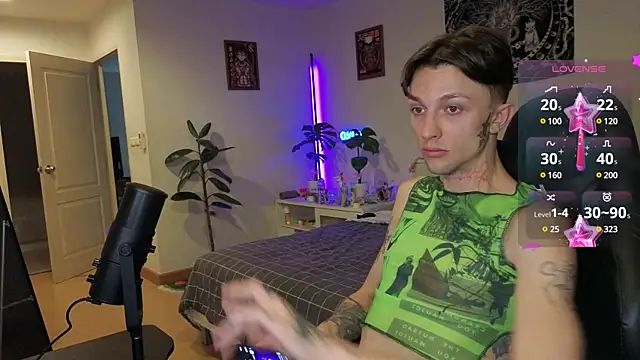 Snapshot of Tima_Lexikov_ chatting on December 25, 2024, 5:48 am Tima Lexikov online show from December 25, 2024, 5:48 am