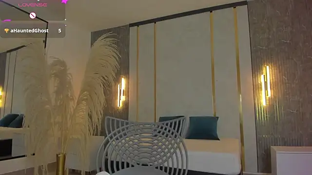 riley sierra online show from February 13, 2026, 12:49 pm