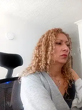 Sin love online show from May 6, 2026, 3:38 pm