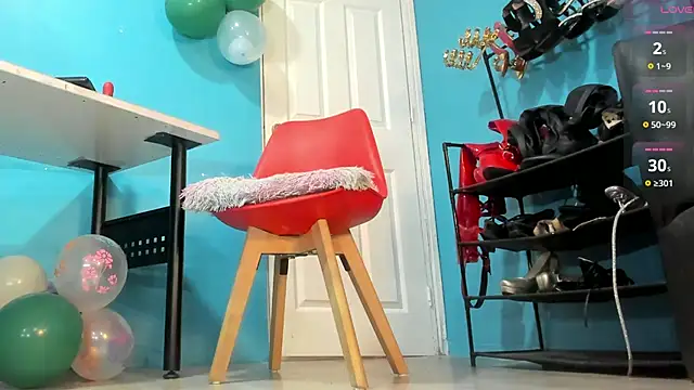  BrendaMichel  online show from November 27, 2025, 12:38 pm