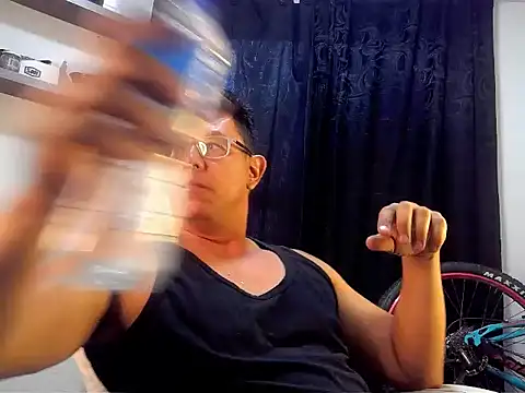 pedropicapi online show from April 14, 2026, 4:12 pm