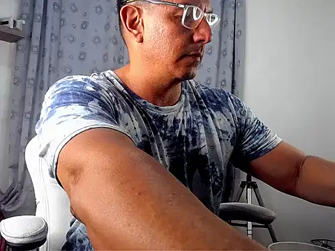 Snapshot of pedropicapi chatting on September 17, 2025, 3:08 am pedropicapi online show from September 17, 2025, 3:08 am