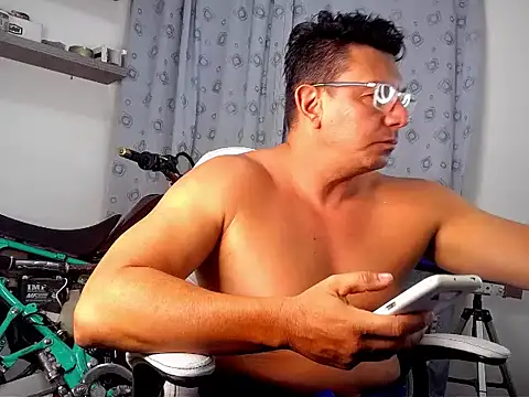 Snapshot of pedropicapi chatting on October 2, 2025, 12:47 am pedropicapi online show from October 2, 2025, 12:47 am