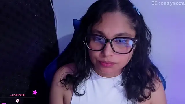 Cuteprincess21 online show from April 28, 2026, 11:09 pm