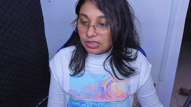 Snapshot of Cuteprincess21 chatting on February 15, 2026, 2:01 am Cuteprincess21 online show from February 15, 2026, 2:01 am