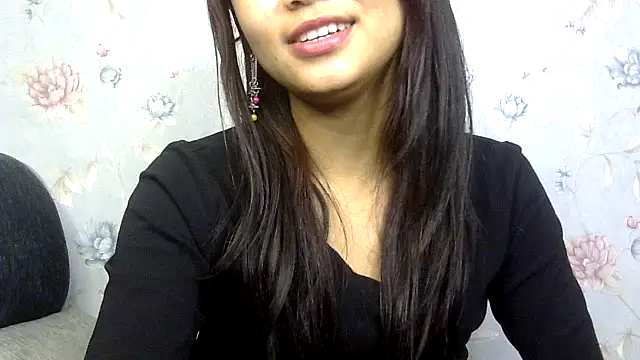 Snapshot of cute_sapna chatting on December 15, 2024, 9:24 am cute sapna online show from December 15, 2024, 9:24 am