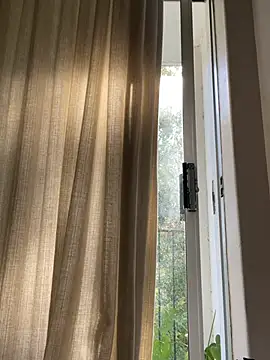 YesTheSexiest online show from March 24, 2026, 1:44 pm