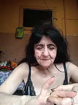 Snapshot of Lovely_Lori chatting on May 28, 2026, 4:42 am Lovely Lori online show from May 28, 2026, 4:42 am