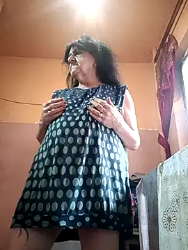 Lovely Lori online show from October 17, 2025, 5:33 am