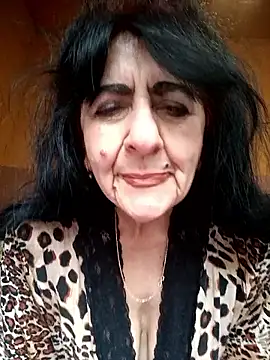 Snapshot of Lovely_Lori chatting on March 4, 2026, 4:09 am Lovely Lori online show from March 4, 2026, 4:09 am