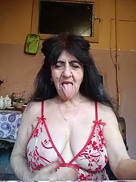 Snapshot of Lovely_Lori chatting on May 14, 2026, 4:31 am Lovely Lori online show from May 14, 2026, 4:31 am