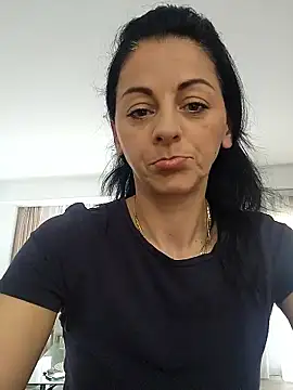 Snapshot of bruneta_sexy23 chatting on April 12, 2026, 10:40 am bruneta sexy23 online show from April 12, 2026, 10:40 am