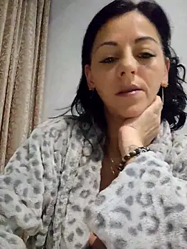 Snapshot of bruneta_sexy23 chatting on November 28, 2025, 4:45 am bruneta sexy23 online show from November 28, 2025, 4:45 am