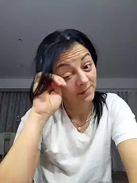 Snapshot of bruneta_sexy23 chatting on February 7, 2026, 4:53 am bruneta sexy23 online show from February 7, 2026, 4:53 am